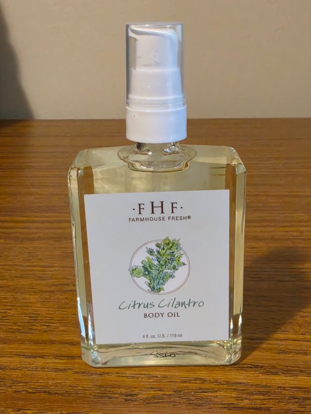 FarmHouse Fresh Citrus Cilantro Body Oil 4 oz Full Glass Pump Bottle FHF Skincar